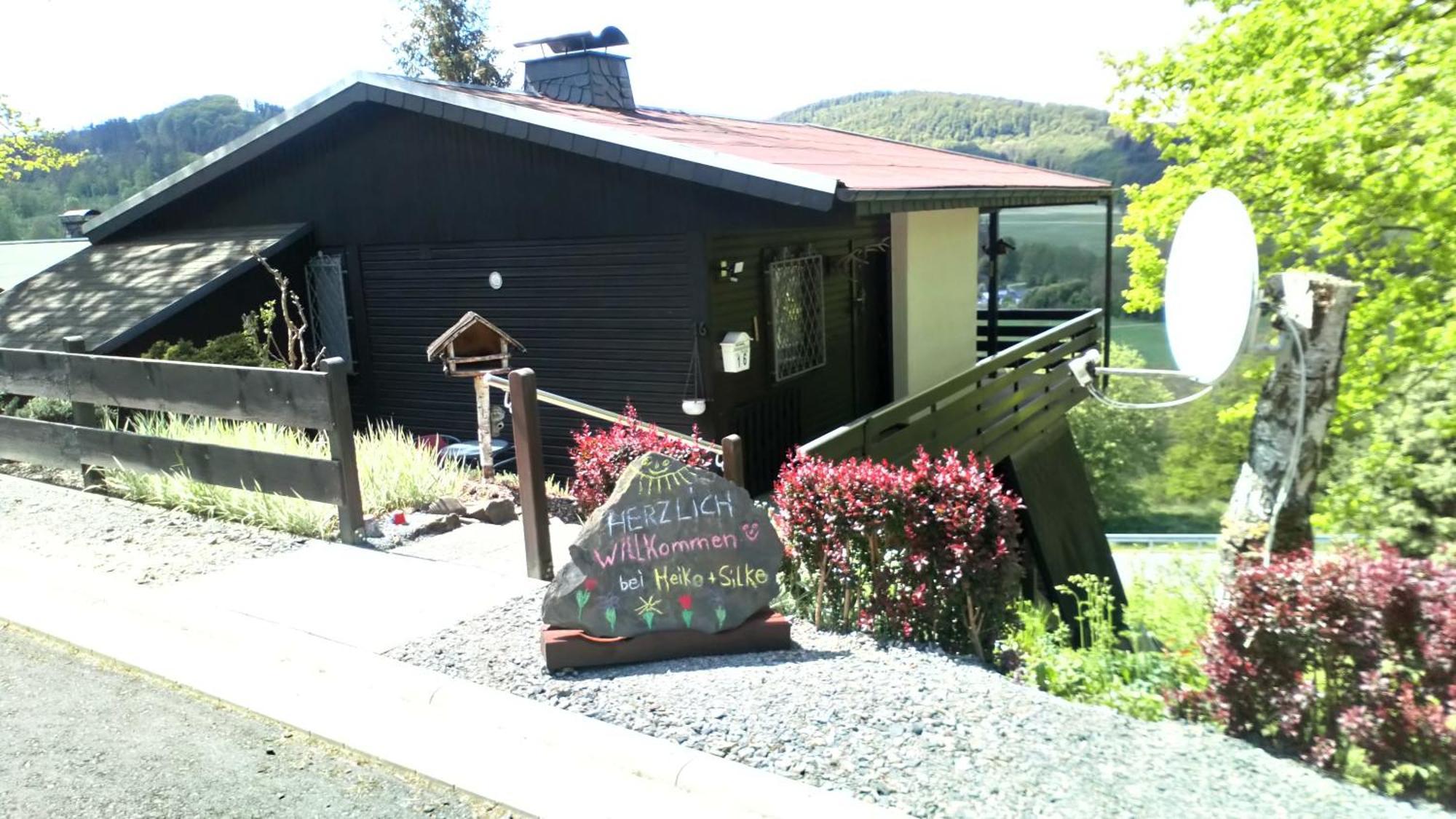 Villa Ferienhaus im Ederbergland Hatzfeld Zimmer foto