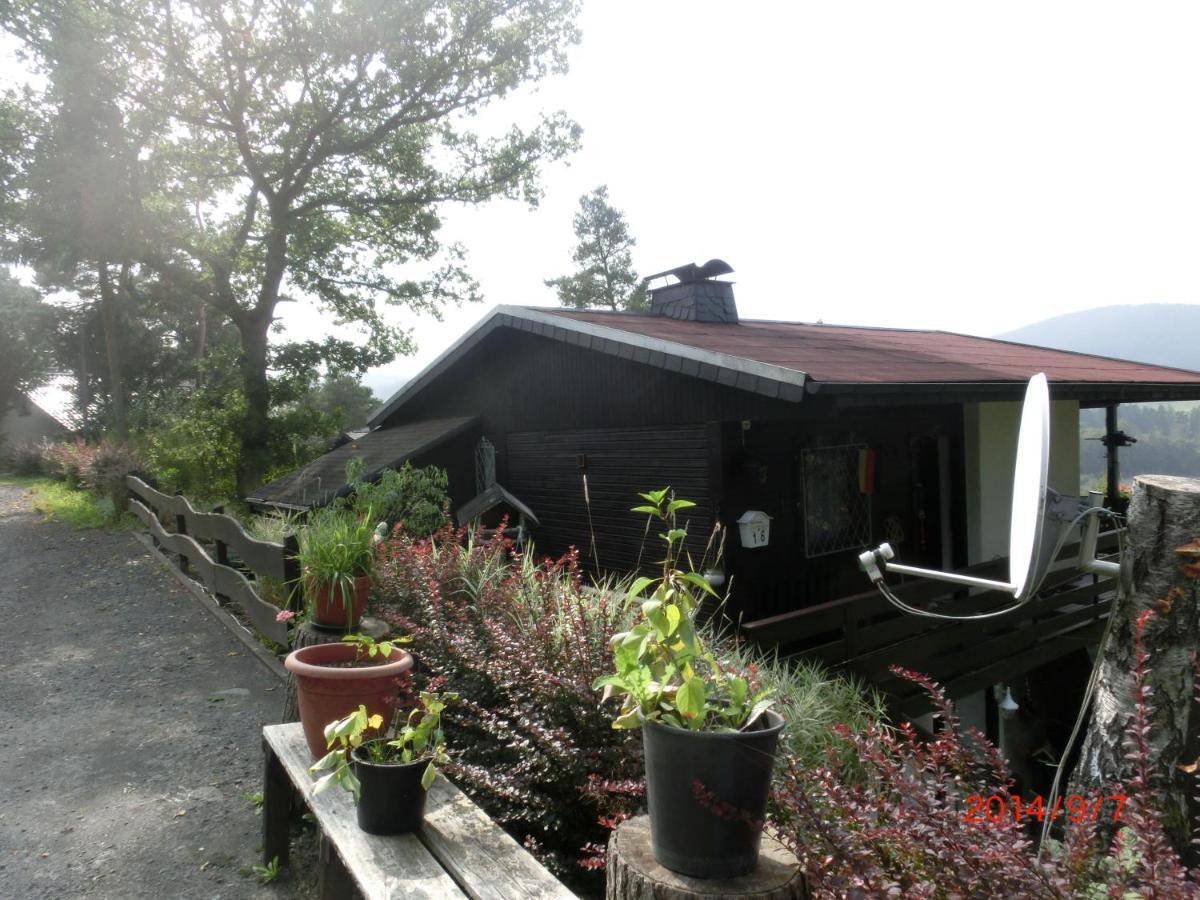 Villa Ferienhaus im Ederbergland Hatzfeld Exterior foto